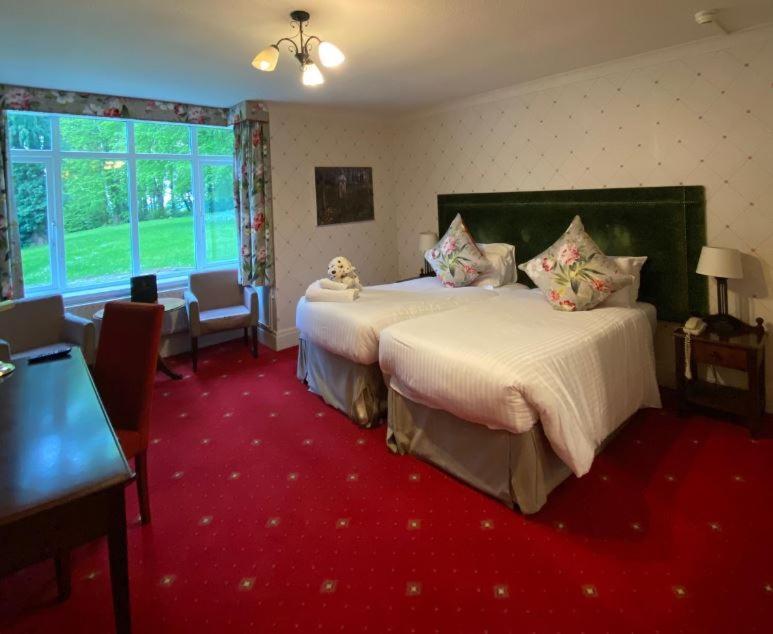 The Coed-Y-Mwstwr Hotel Bridgend  Zewnętrze zdjęcie