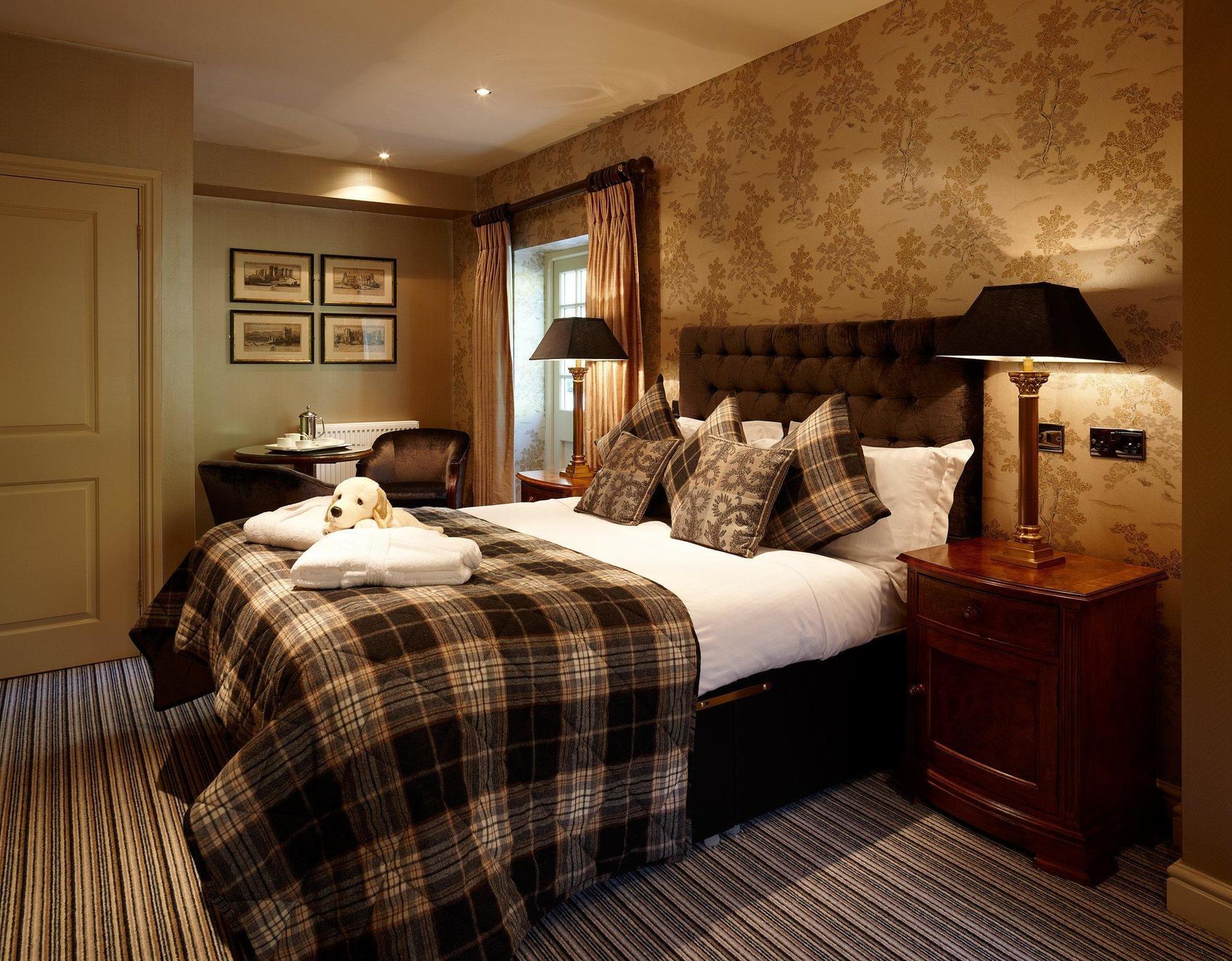 The Coed-Y-Mwstwr Hotel Bridgend  Zewnętrze zdjęcie