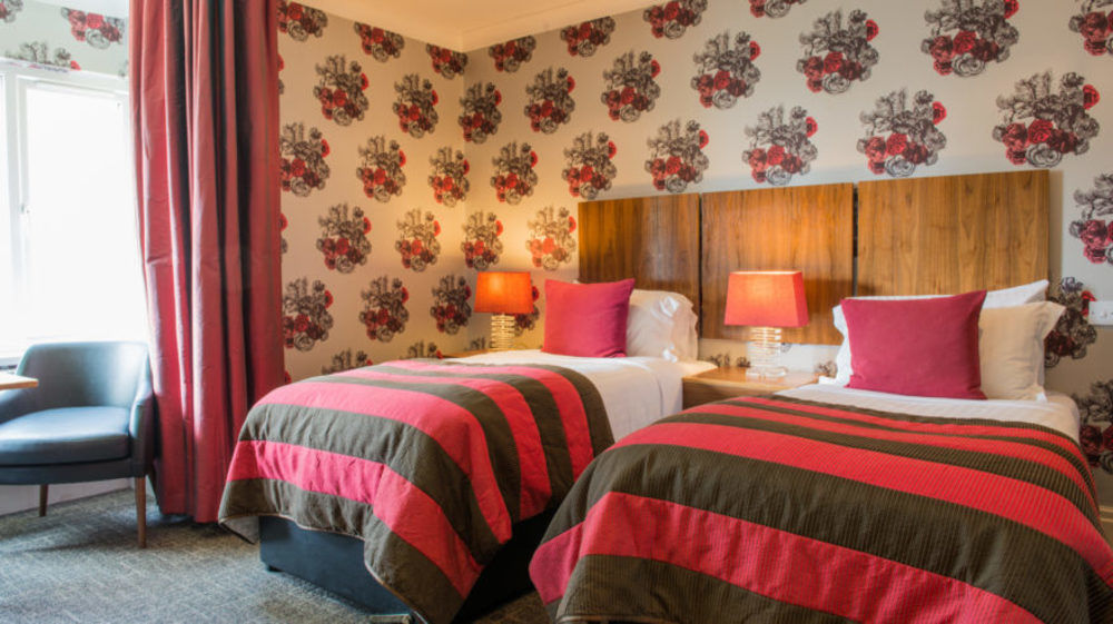 The Coed-Y-Mwstwr Hotel Bridgend  Zewnętrze zdjęcie